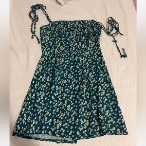 SHEIN Green Floral Tie-Strap Dress